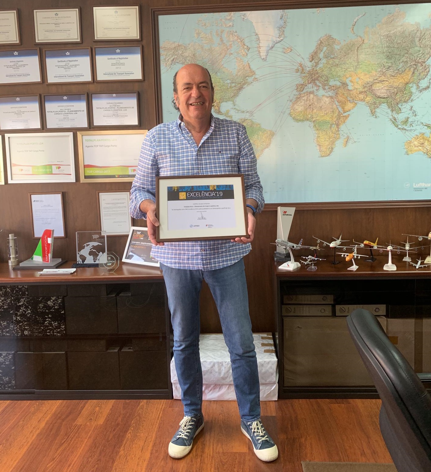 independent freight agent